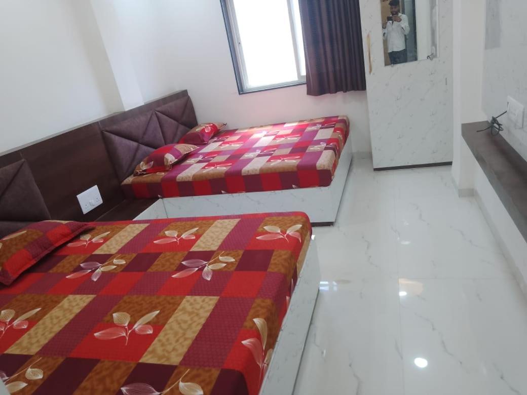 Hotel Shree Shyam Sharnam Godarpura Zewnętrze zdjęcie