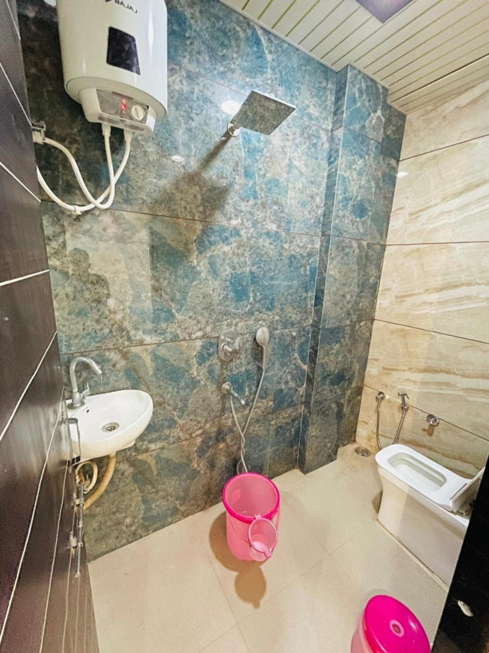 Hotel Shree Shyam Sharnam Godarpura Zewnętrze zdjęcie