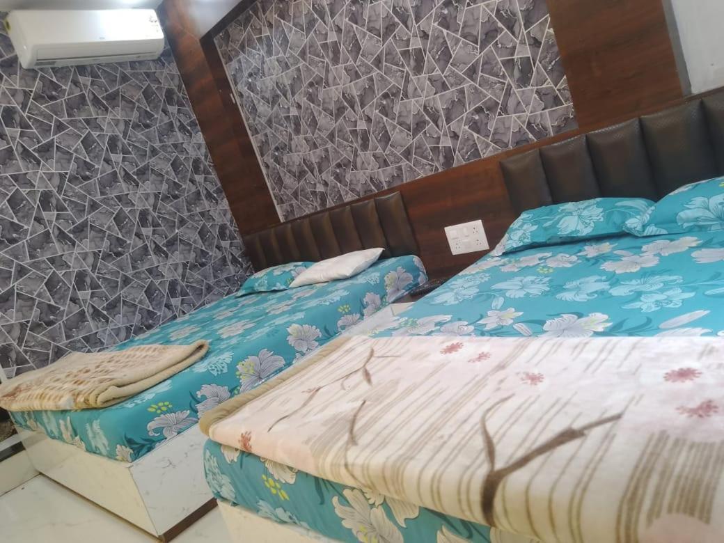 Hotel Shree Shyam Sharnam Godarpura Zewnętrze zdjęcie